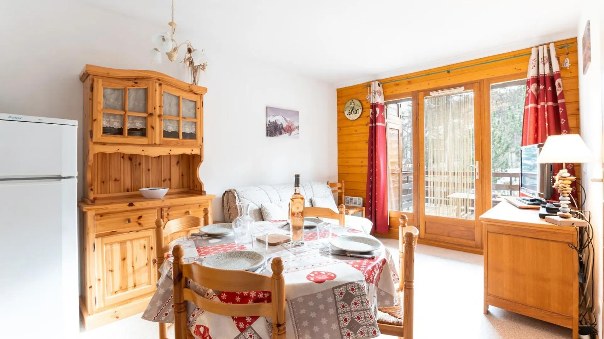 La Joue Du Loup, Appartement Pour 4 Avec Terrasse Le Devoluy