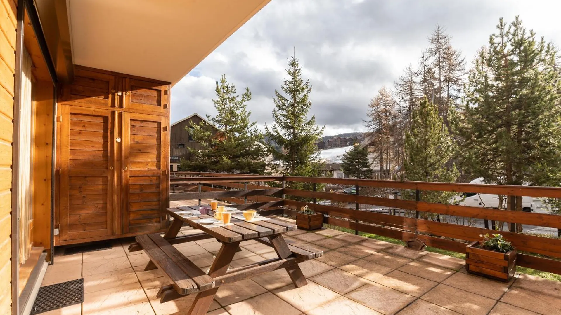 La Joue Du Loup, Appartement Pour 4 Avec Terrasse Le Devoluy